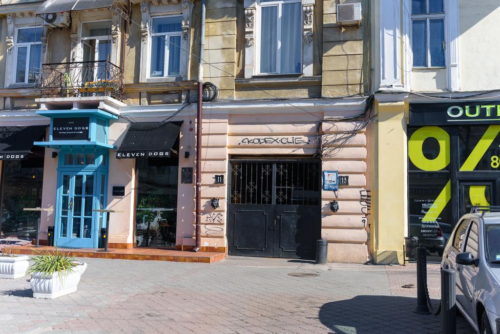 Krovat Na Deribasovskoy 오데사 외부 사진